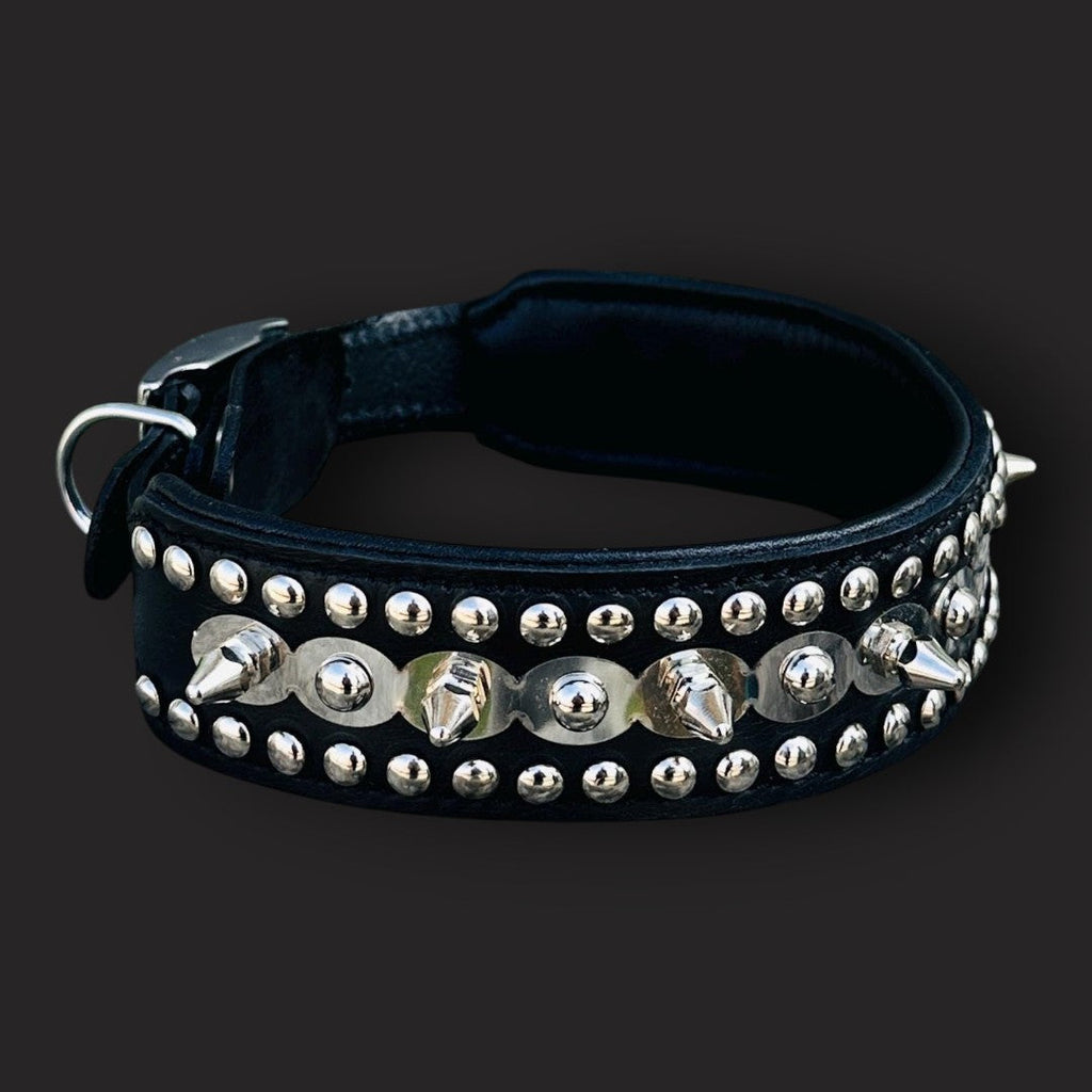 Handmade spiked leather dog collar with custom laser-engraved name for medium breeds, featuring metal spikes and adjustable strap.