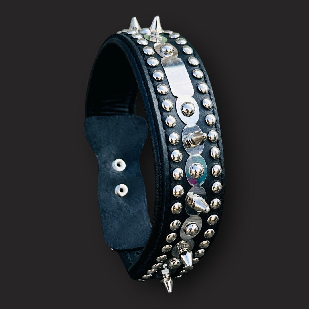Handmade spiked leather dog collar with custom laser-engraved name for medium breeds, featuring metal spikes and sturdy leather straps.