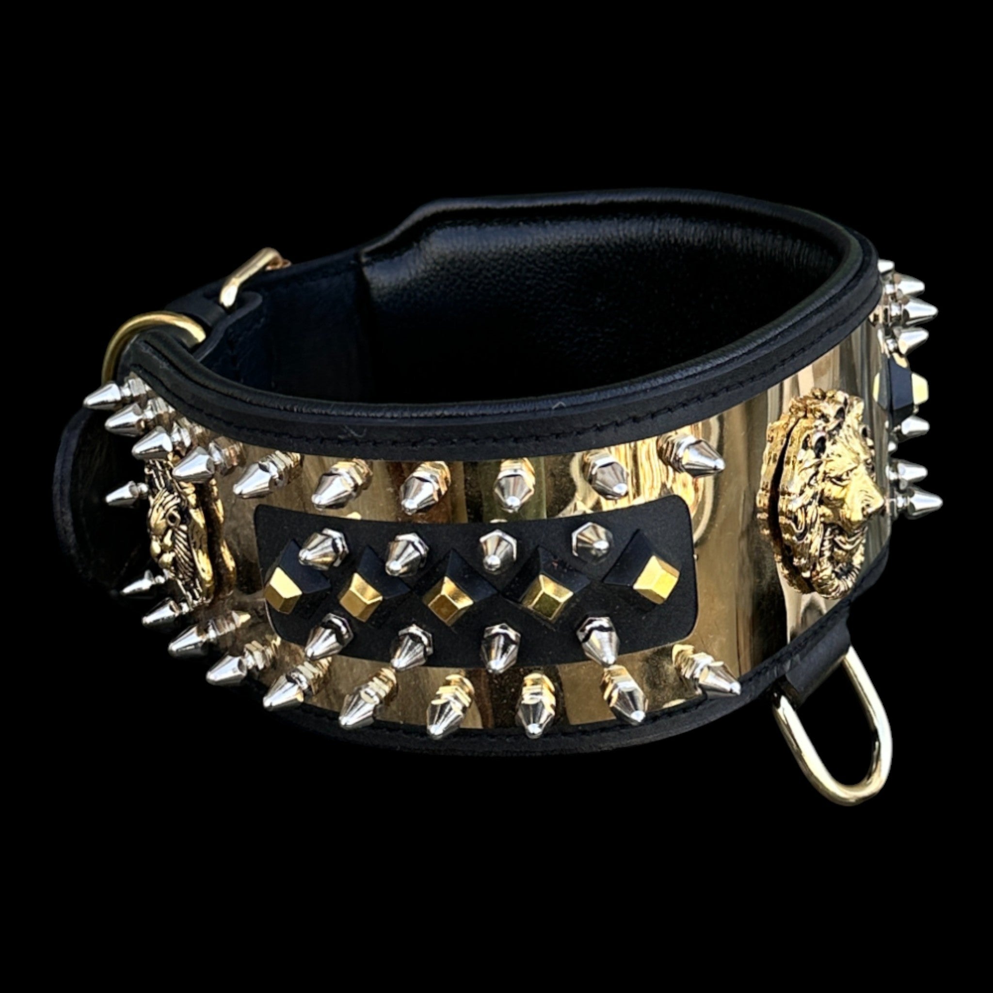 Heavy-duty handmade collar for Doberman and K9